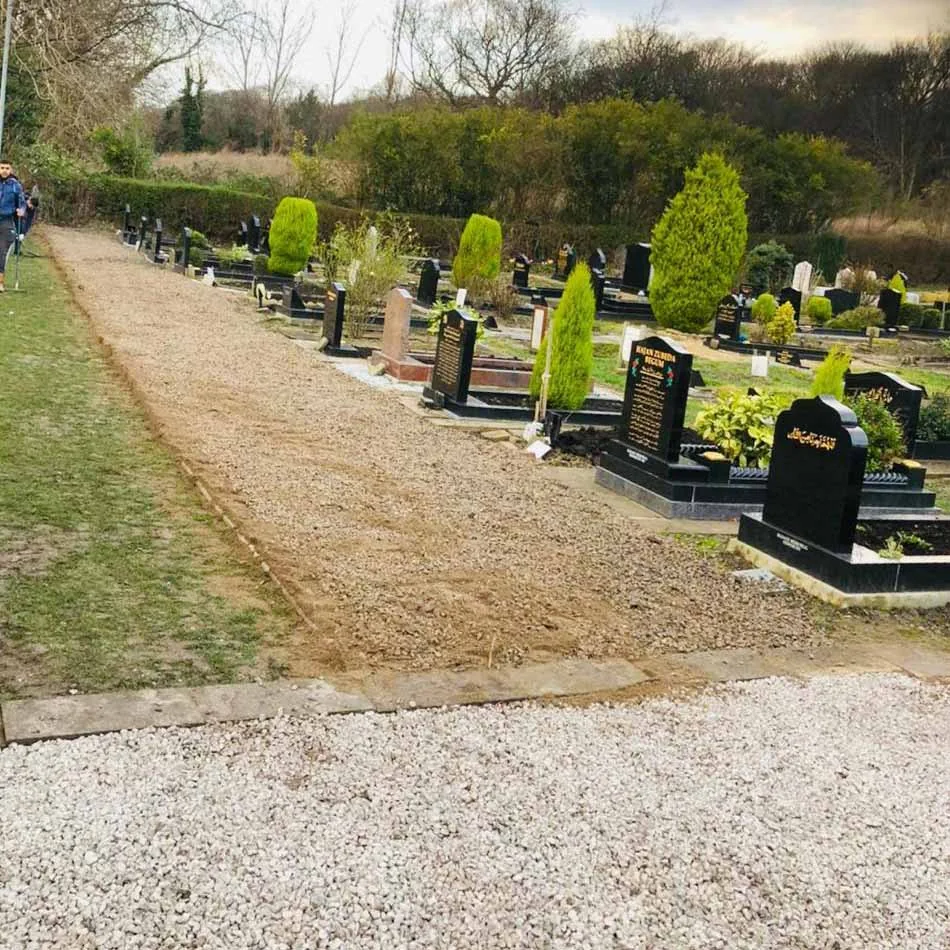 Muslim cemetery pathway support